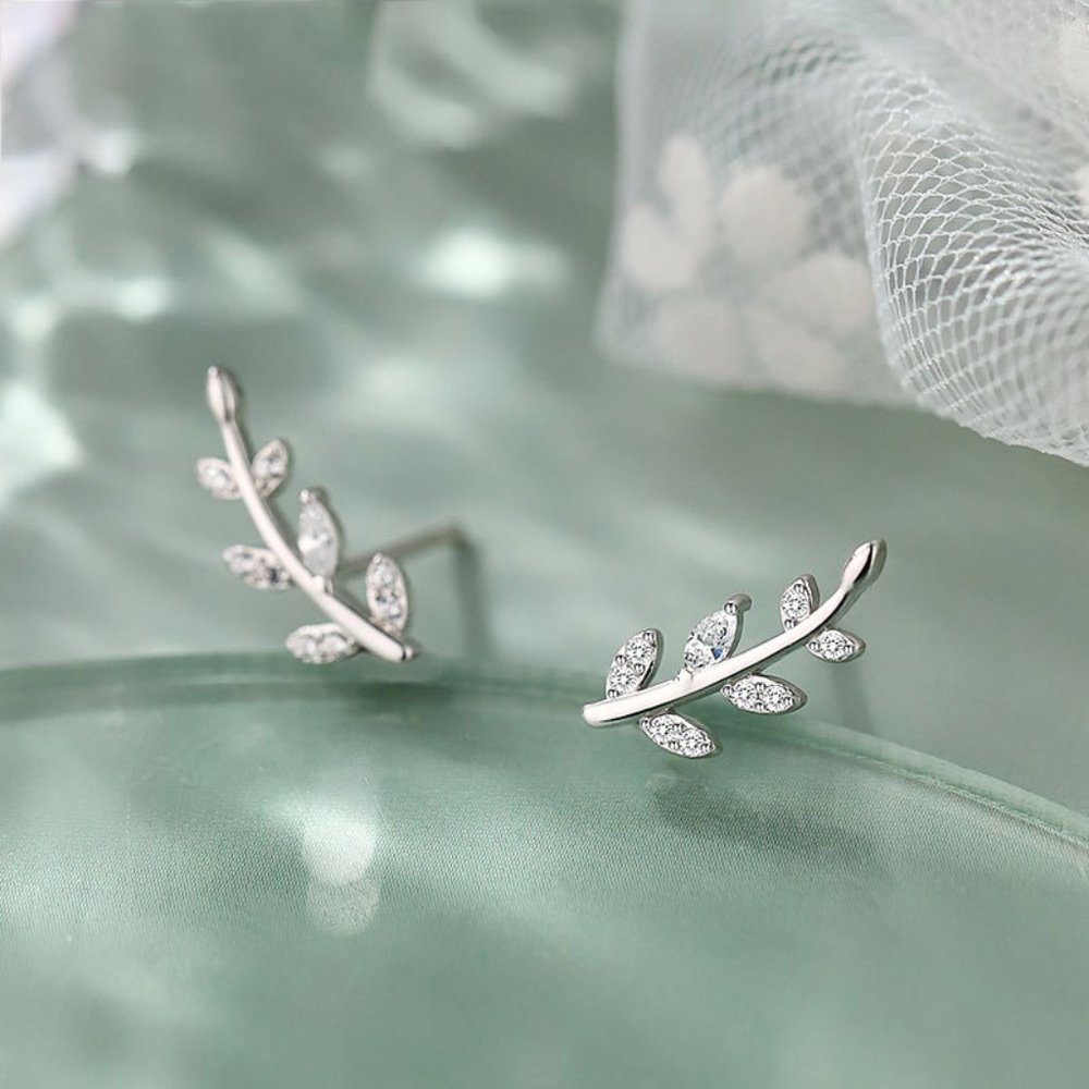 925 Sterling Silver Tiny Leaves Olive Leaf Dainty Minimalist Women Stud Earrings - Picture 5 of 5